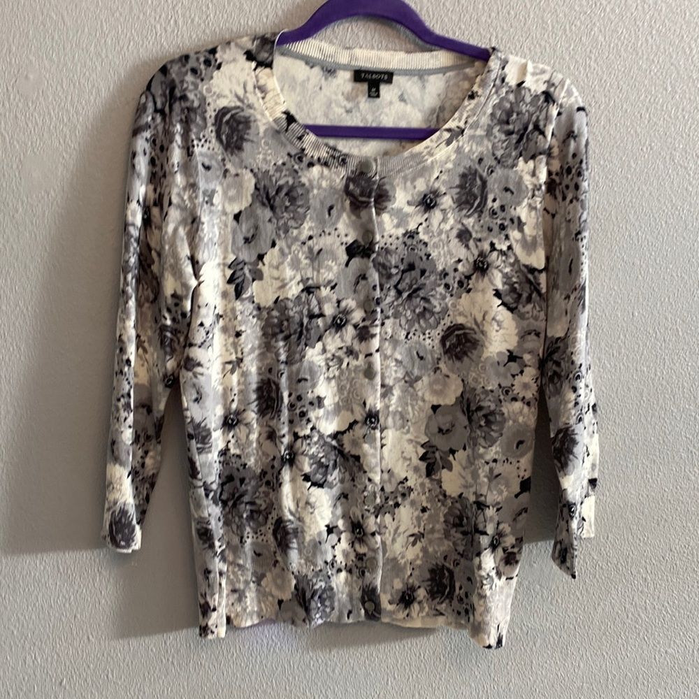 NWOT- Talbots- black and white floral print cardigan- Size Medium
